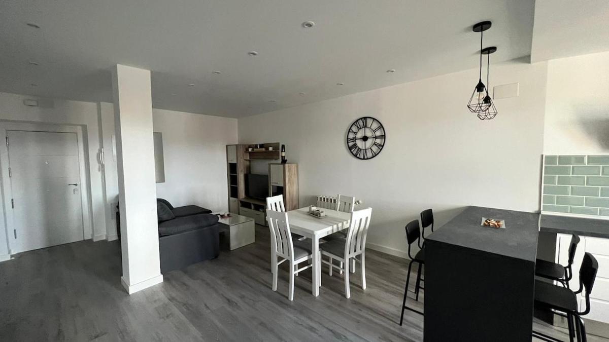 Apartamento Nuevo Casco Antiguo Apartment Ponferrada Luaran gambar